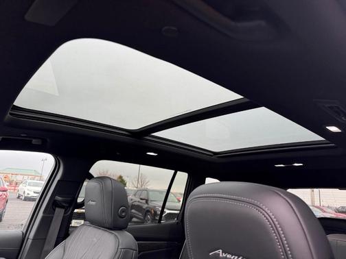 Ebony Twilight Metallic 2025 Buick Enclave Avenir