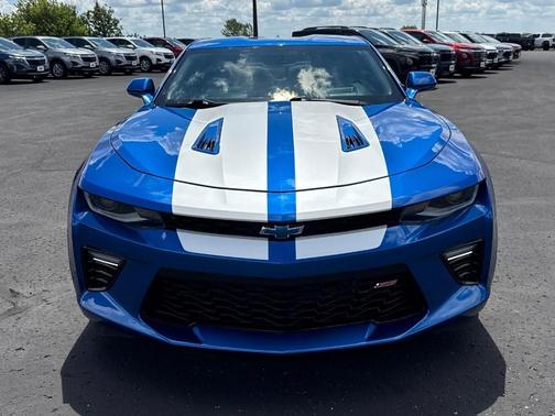 Hyper Blue Metallic 2018 Chevrolet Camaro 2SS
