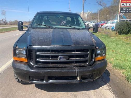 1999 Ford F-250 XLT Crew Cab