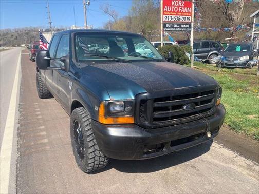 1999 Ford F-250 XLT Crew Cab