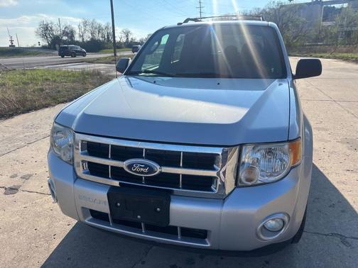 2009 Ford Escape XLT