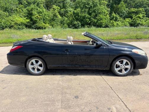 Black 2008 Toyota Camry Solara SLE