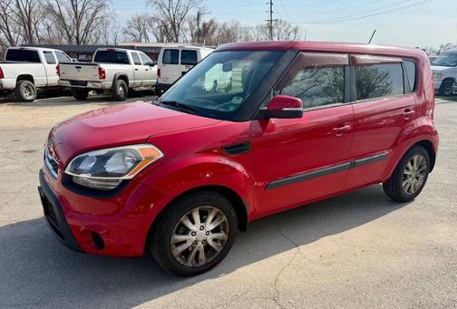 2012 Kia Soul +