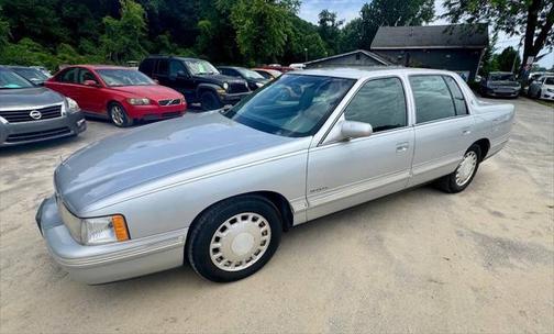 1999 Cadillac DeVille Base
