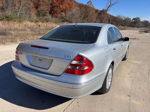 2006 Mercedes-Benz E-Class E 320 CDI 4dr Sedan