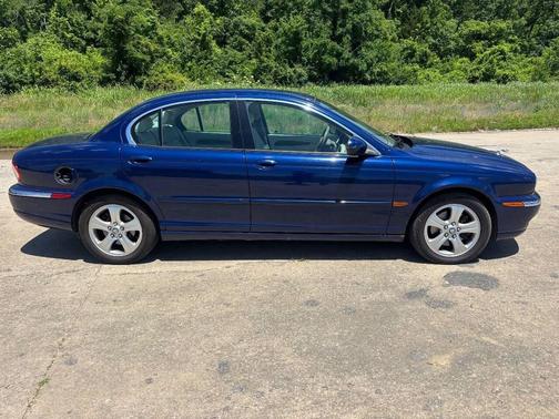 Pacific Metallic 2002 Jaguar X-Type 3.0L