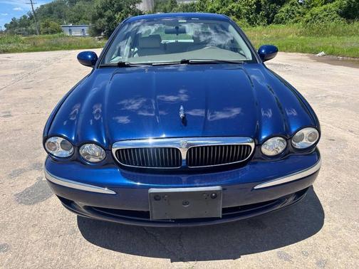 Pacific Metallic 2002 Jaguar X-Type 3.0L