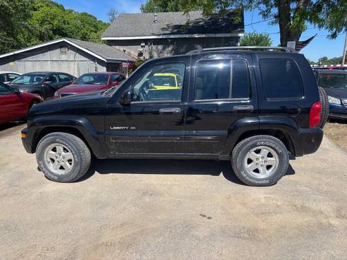 Black 2003 Jeep Liberty Limited