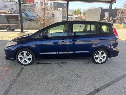 2010 Mazda Mazda5 Sport