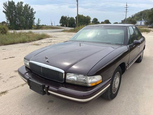 1995 Buick Park Avenue Base 4dr Sedan