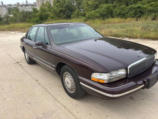 1995 Buick Park Avenue Base 4dr Sedan