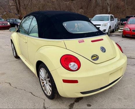 2006 Volkswagen New Beetle 2.5