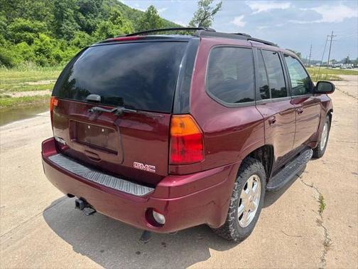 2005 GMC Envoy SLT 4WD 4dr SUV