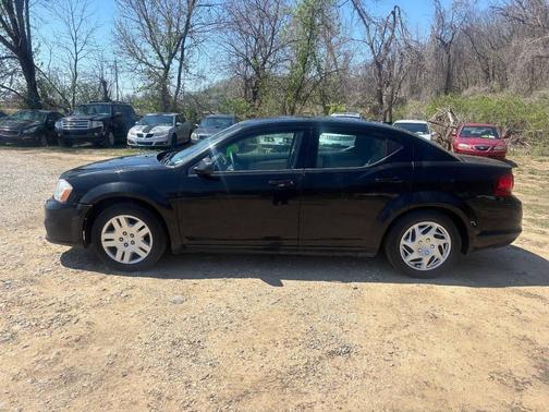 Black 2011 Dodge Avenger Express