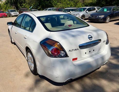 White 2012 Nissan Altima 2.5 S
