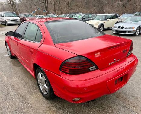 2004 Pontiac Grand Am SE1