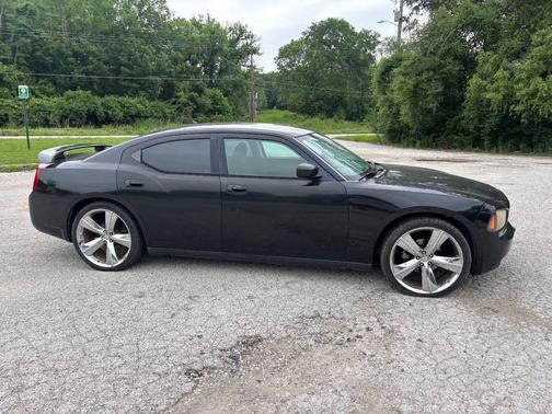 Black 2008 Dodge Charger SE