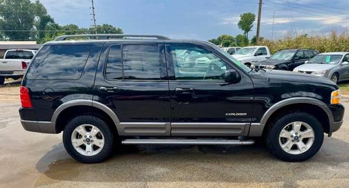 2004 Ford Explorer XLT