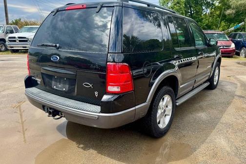 2004 Ford Explorer XLT