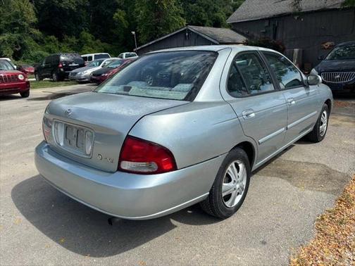 2002 Nissan Sentra XE