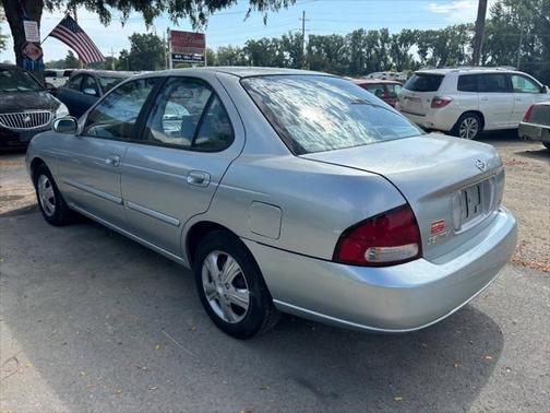 2002 Nissan Sentra XE