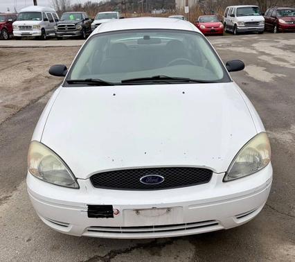 2007 Ford Taurus SE Fleet 4dr Sedan
