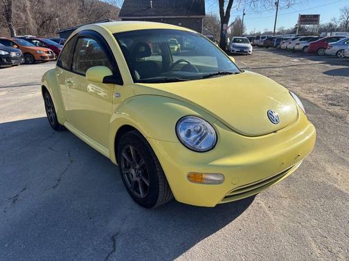 2001 Volkswagen New Beetle GL