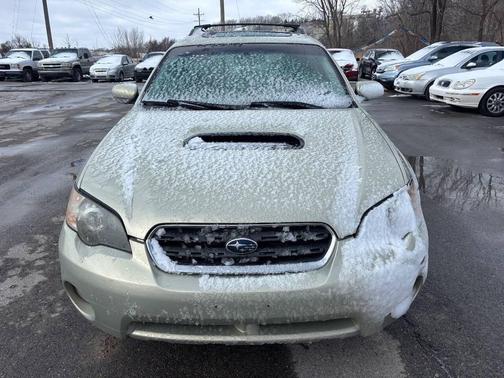 2005 Subaru Outback 2.5 XT Limited