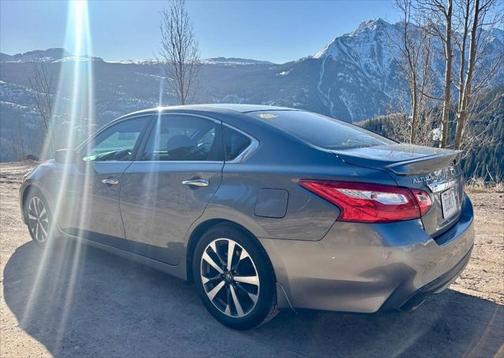 2016 Nissan Altima 2.5 SR