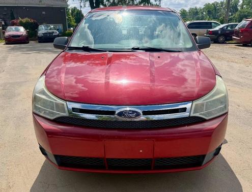 Red 2010 Ford Focus SE