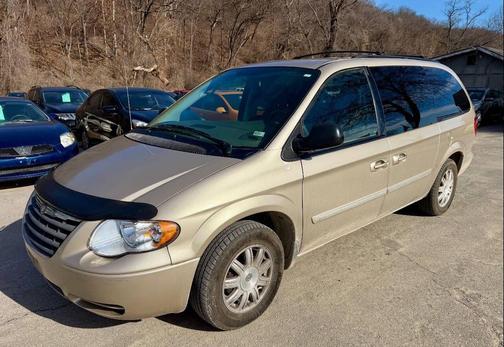 2006 Chrysler Town & Country Touring