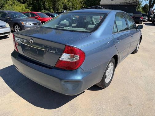 2002 Toyota Camry LE