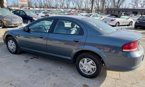 2002 Chrysler Sebring LX 4dr Sedan