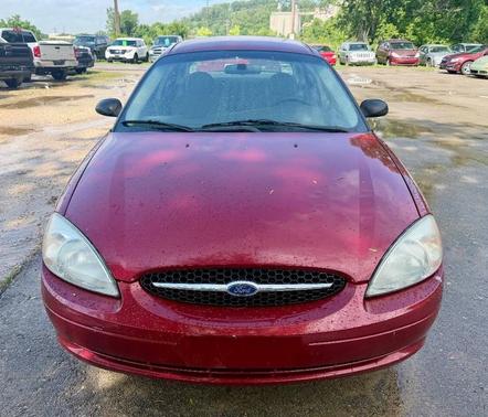 Red 2002 Ford Taurus LX 4dr Sedan