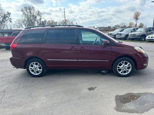 2006 Toyota Sienna XLE Limited