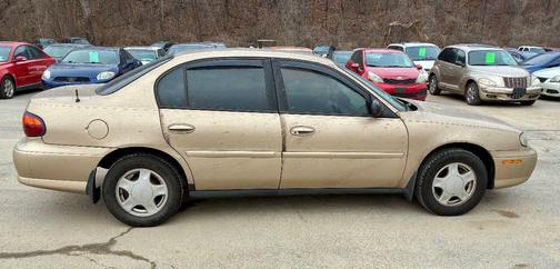 2001 Chevrolet Malibu Base