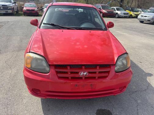 2005 Hyundai Accent GT