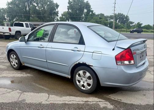 Blue 2007 Kia Spectra EX 4dr Sedan (2L I4 4A)