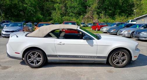 2010 Ford Mustang Premium