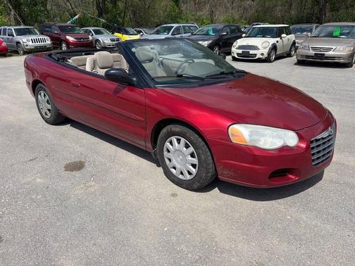 2004 Chrysler Sebring Base