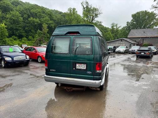 2001 Ford E150 Cargo