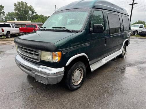 2001 Ford E150 Cargo