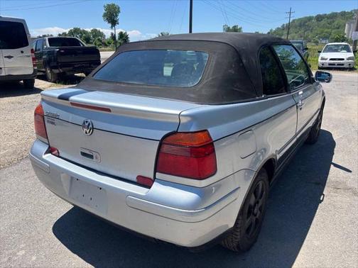 2002 Volkswagen Cabrio GLX 2dr Convertible