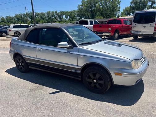 2002 Volkswagen Cabrio GLX 2dr Convertible
