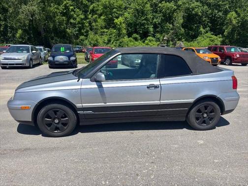 2002 Volkswagen Cabrio GLX 2dr Convertible