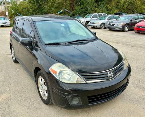 2012 Nissan Versa 1.8 SL