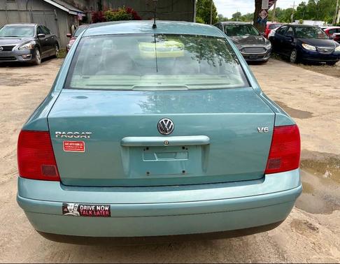 Blue 1999 Volkswagen Passat GLS V6