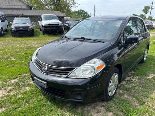 2010 Nissan Versa 1.8 S