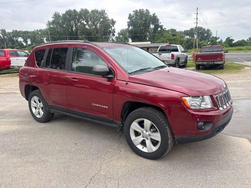 Maroon 2012 Jeep Compass Latitude