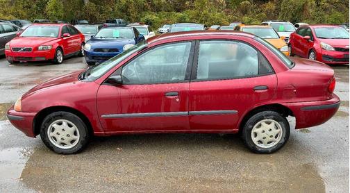 1996 Geo Metro LSi 4dr Sedan